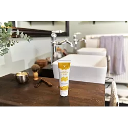 Forever Aloe Propolis Crème dans la salle de bain et comme soin personnel