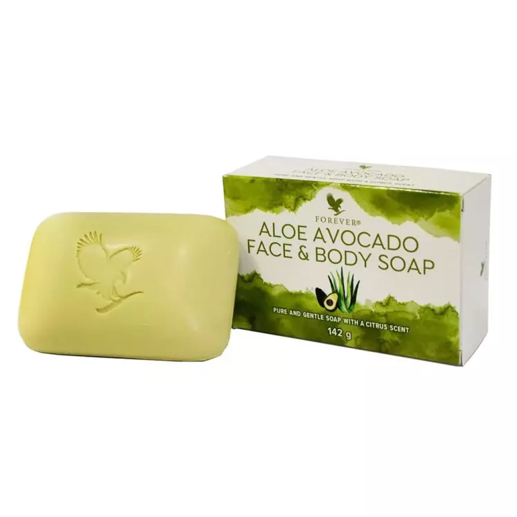 Savon Aloe Avocado Face & Body Soap de Forever Living avec son emballage, savon naturel hydratant à l’Aloe Vera et à l’Avocat.