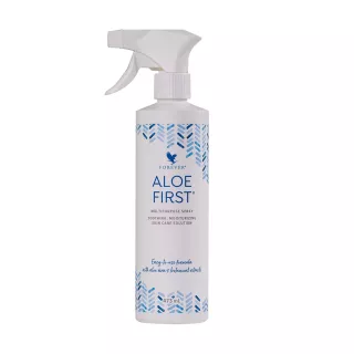 Flacon spray Forever Aloe First 473 ml sur fond transparent